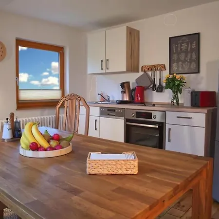 “mount Meissner” アパート